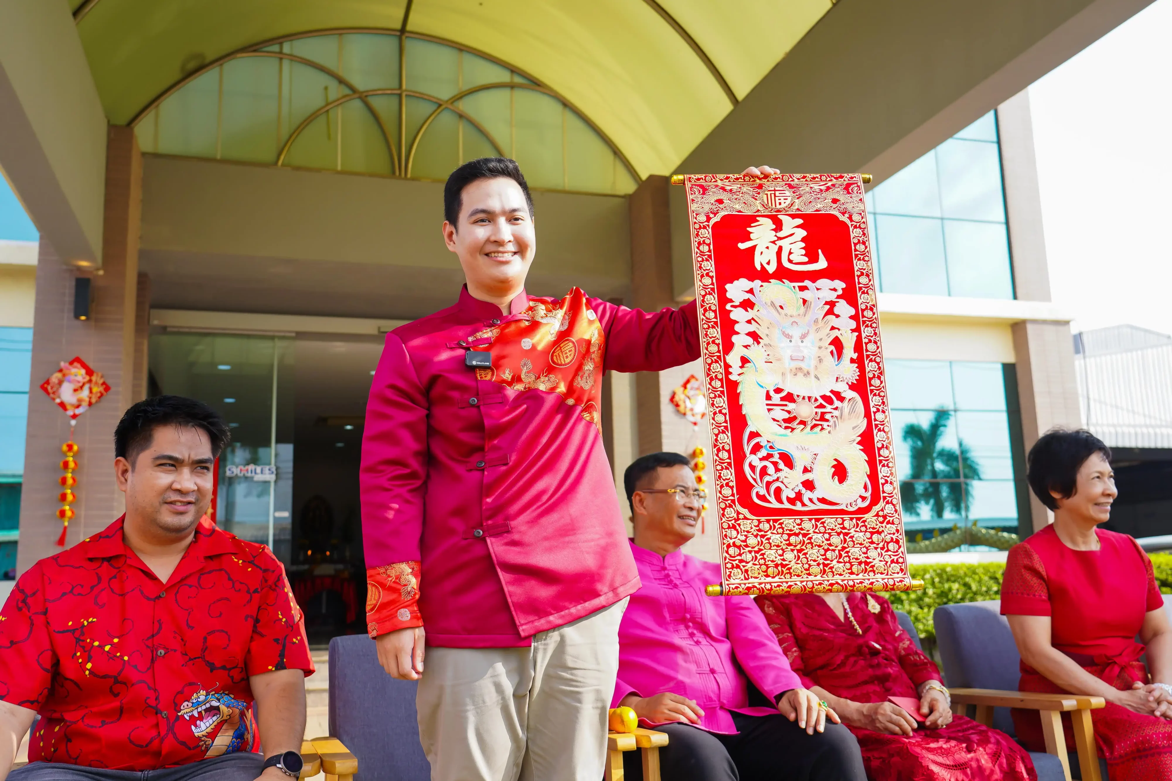 เมดิ อินเตอร์เนชั่นแนล ฉลองตรุษจีน 2567 เสริมสิริมงคลต้อนรับปีมังกรทอง